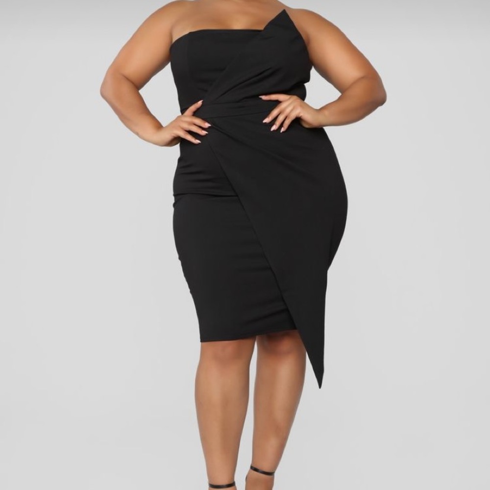 Formal strapless dress